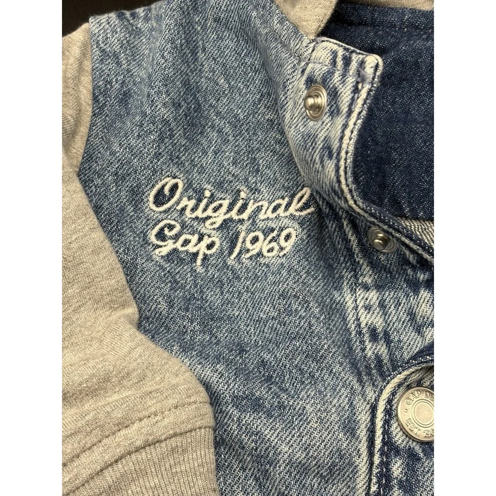 Baby Gap 6-12 Month Blue Denim Jacket NWT Snaps Pockets Fall/Winter/Boy/Girl
